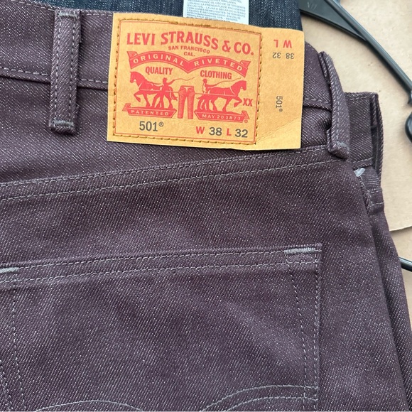 Levi pants - Picture 3 of 3